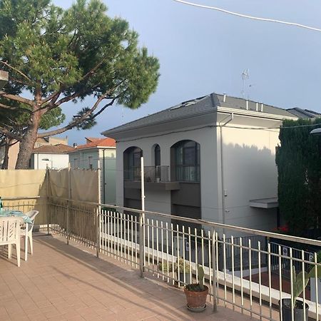 Appartamento Betti, San Giuliano Mare Rimini Zewnętrze zdjęcie